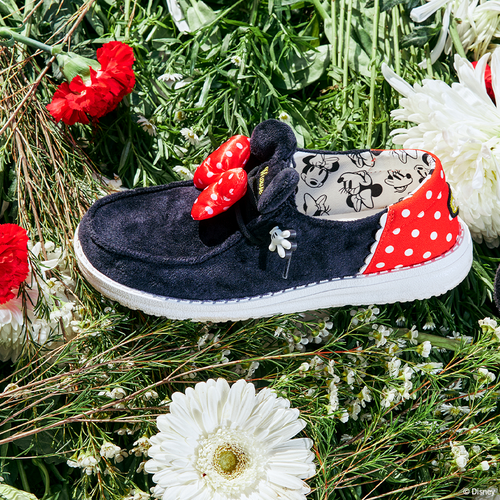 Disney Minnie Mouse Wendy - Minnie Black/Red - 11