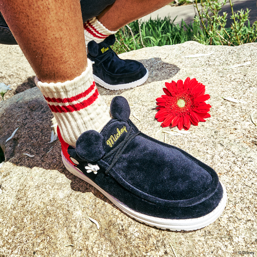 Disney Mickey Mouse Wally - Mickey Black/Red - 6
