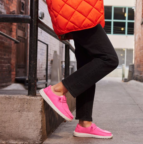 Wendy Stretch Canvas - Neon Pink - 2